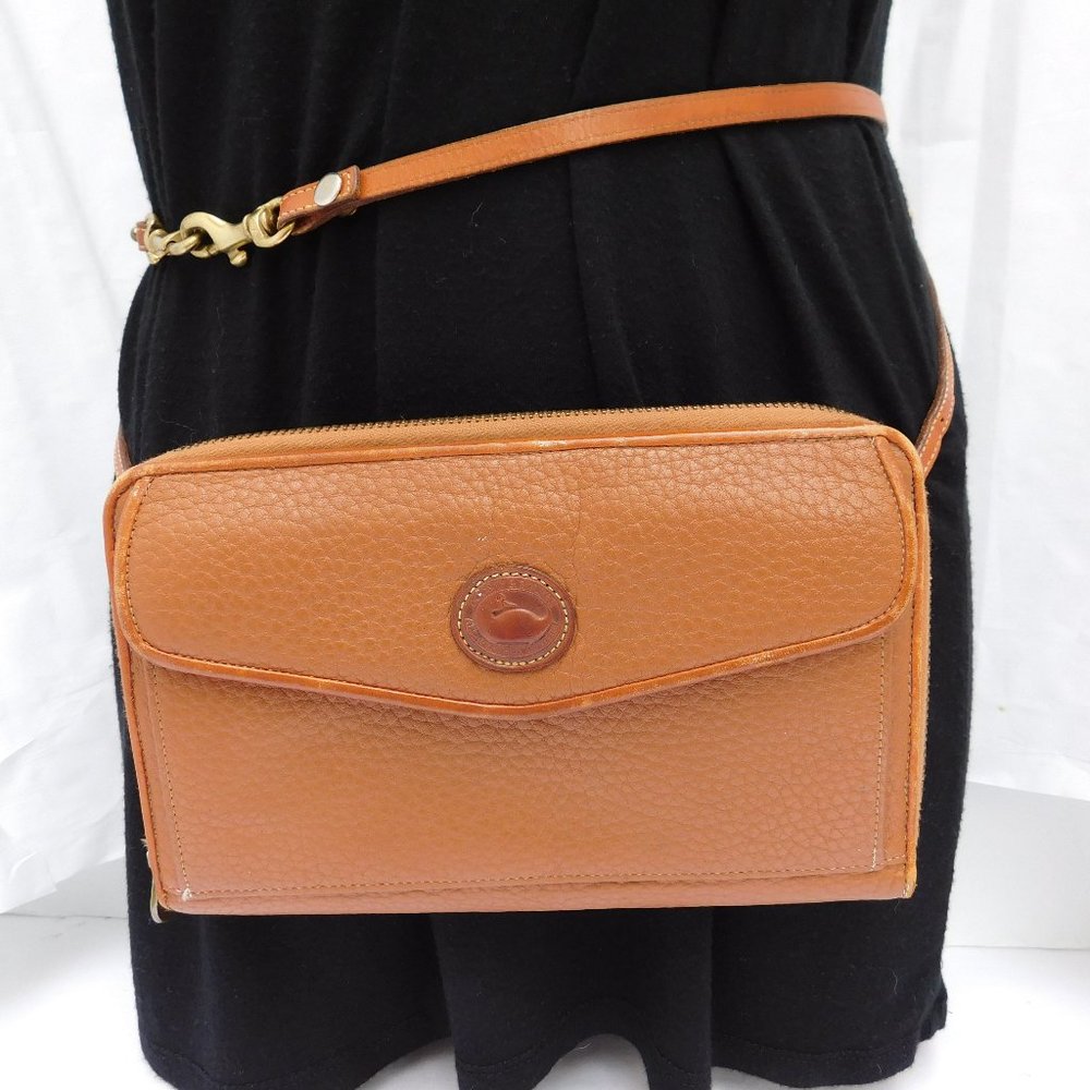 Dooney & Bourke Convertible Tan Leather Fanny Pack